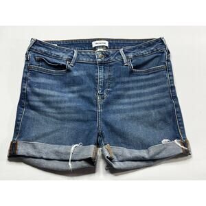 True Religion Women’s Jayde Mid Rise Classic Cuffed Denim Shorts - Size 32x3.5